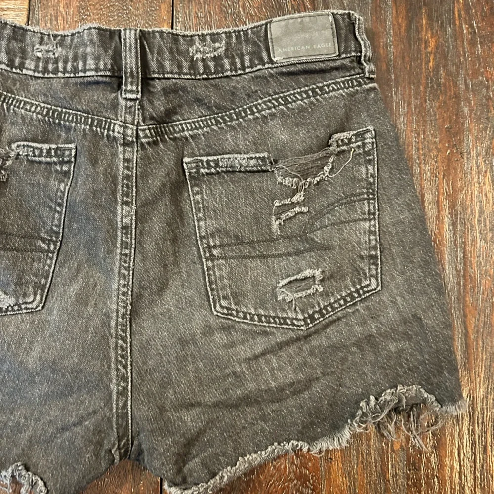 American Eagle Outfitters Black Distressed Festival Mom Jean Shorts